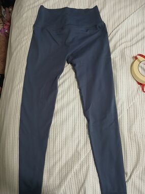 High-Waist Blue Leggings